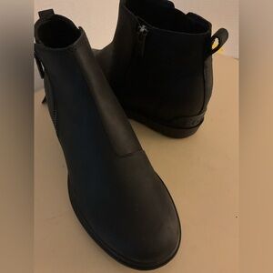 Sorel NWT  women Black Leather platform waterproof Evie II wedge boots 8.5